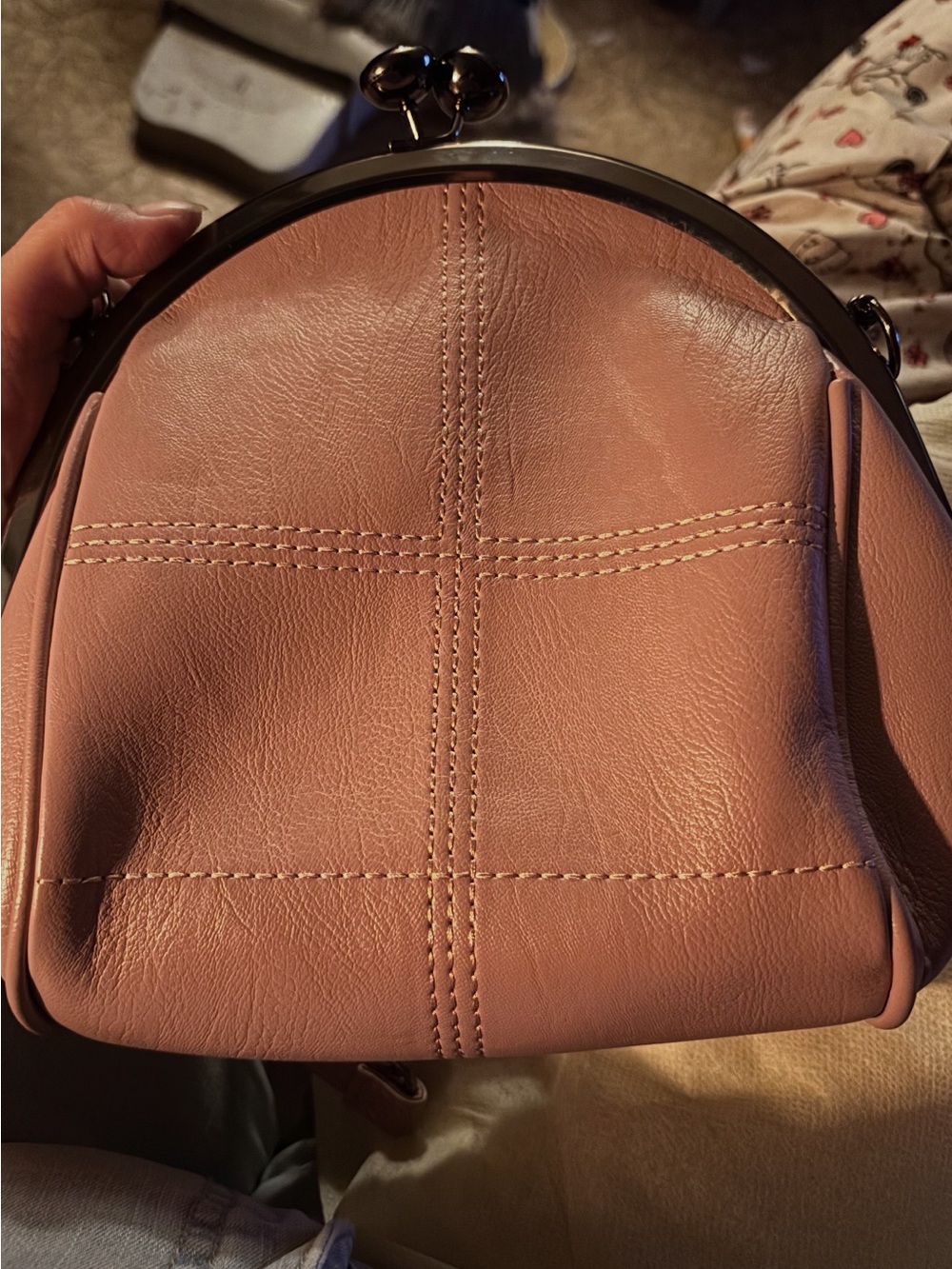 Classic Pink Kiss-Lock Coin Purse - Unbranded
